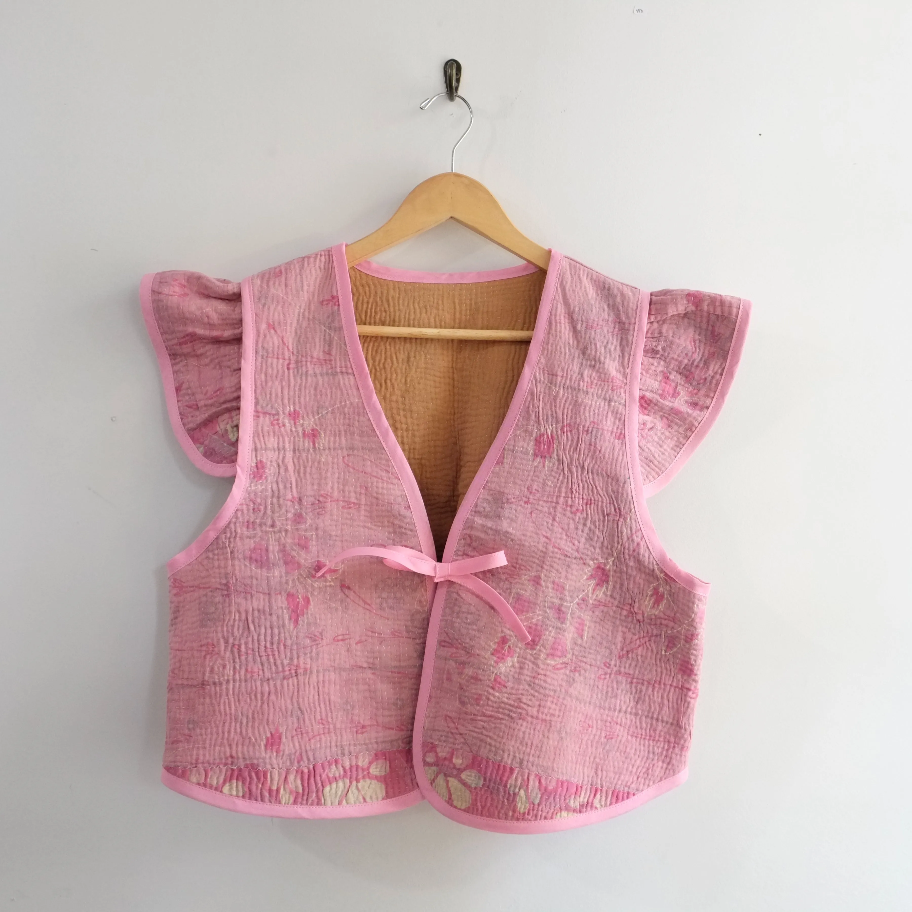 Amelia Flutter Sleeve Vest Pink Floral XL026