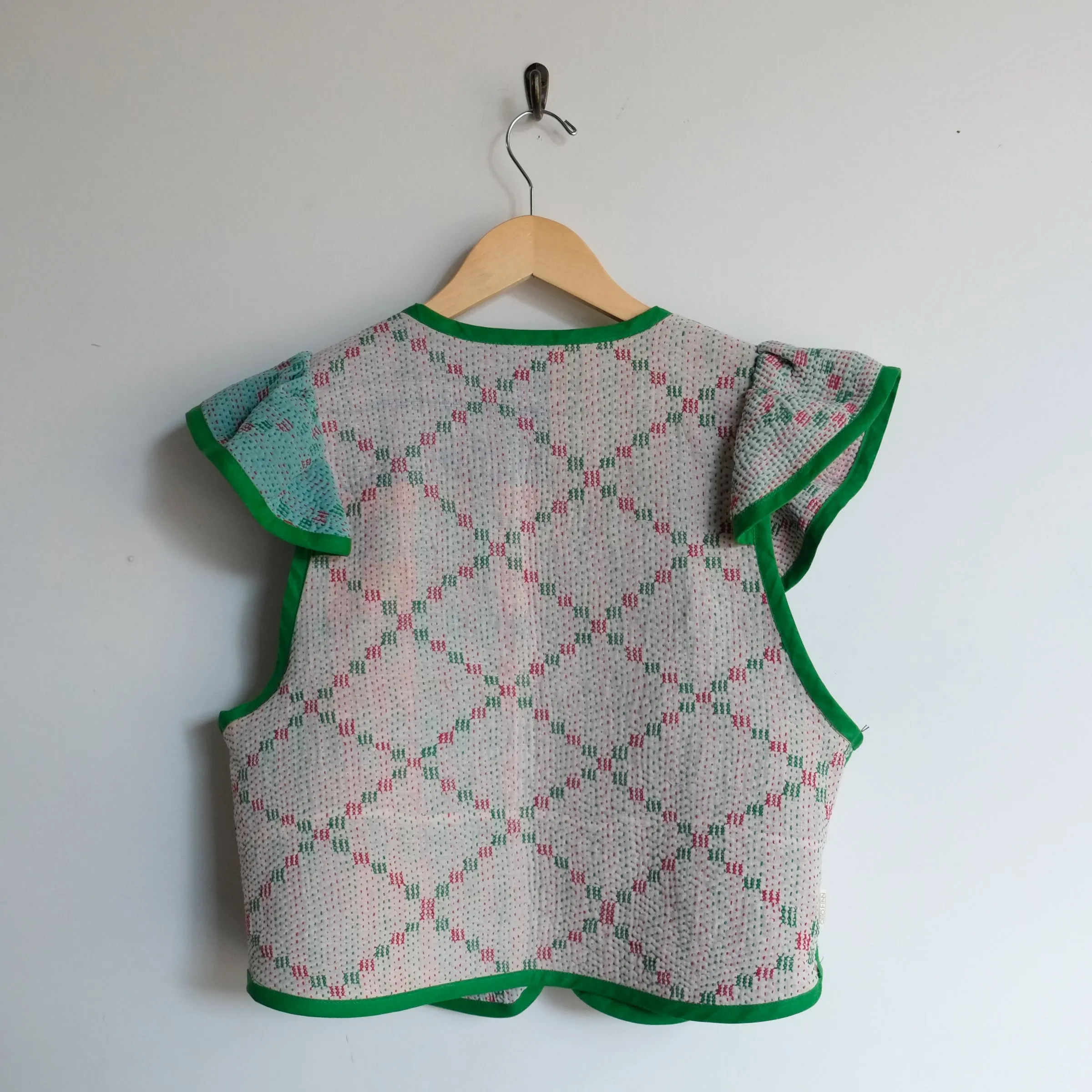 Amelia Flutter Sleeve Vest White and Mint with Lattice Embroidery M068