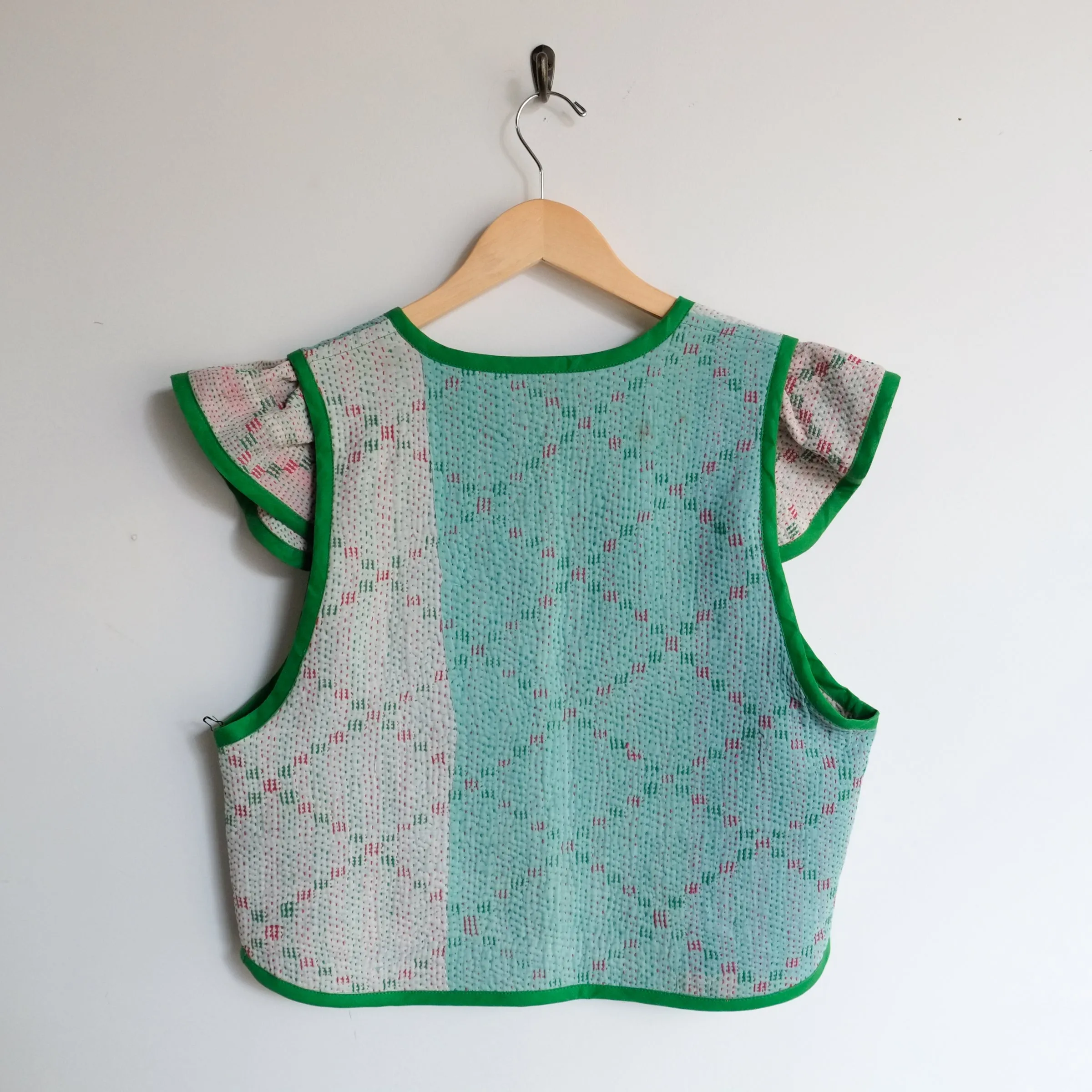 Amelia Flutter Sleeve Vest White and Mint with Lattice Embroidery M068