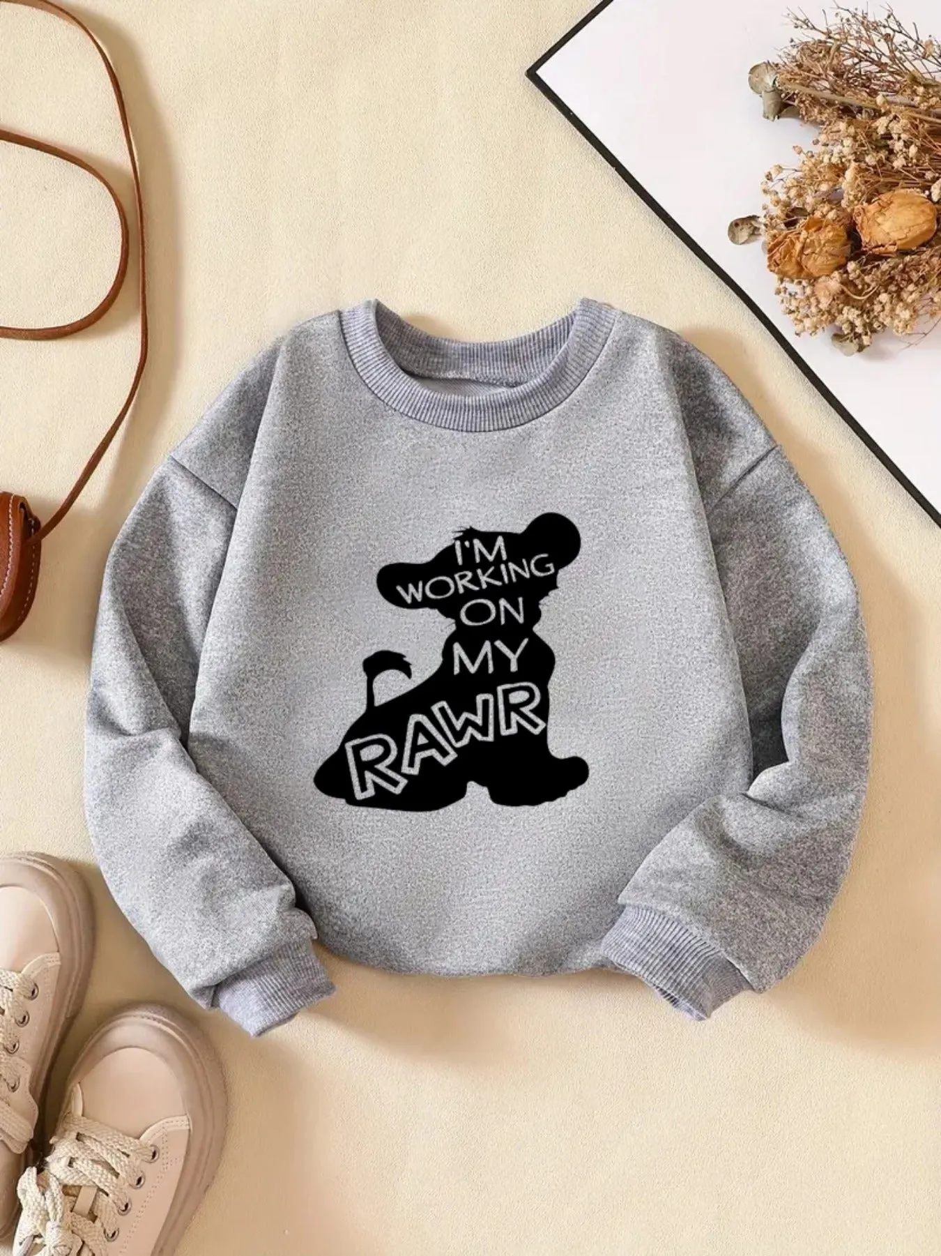Roarrring Lion Print Sweatshirt - Soft, Casual, Long Sleeve Top for Toddler Boys - Perfect for Spring and Fall Seasons