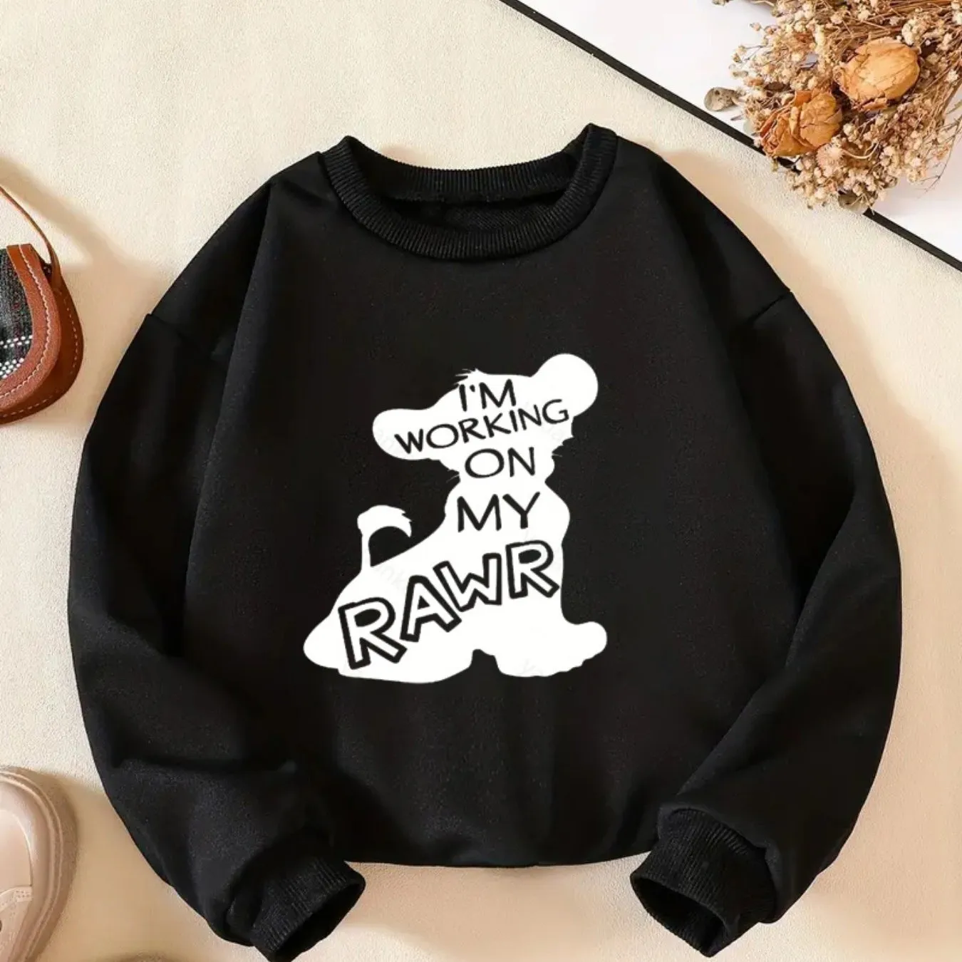 Roarrring Lion Print Sweatshirt - Soft, Casual, Long Sleeve Top for Toddler Boys - Perfect for Spring and Fall Seasons